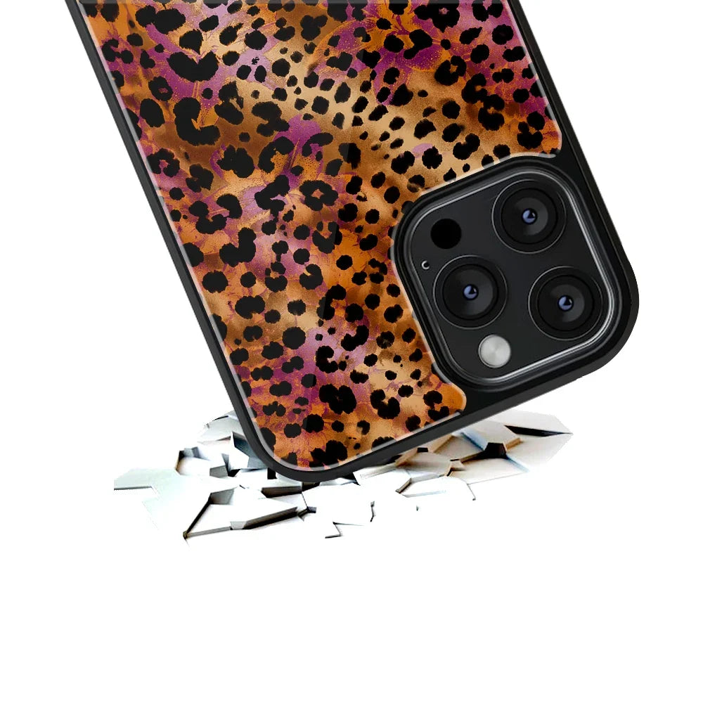 Safari Kiss Phone Cover | Glass Case